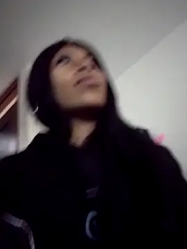 Pocahontas tw online show from February 8, 1:58 pm