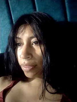 Pocahontas tw online show from February 9, 2:10 pm