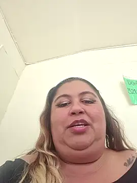 curvy diva  online show from September 23, 9:51 pm