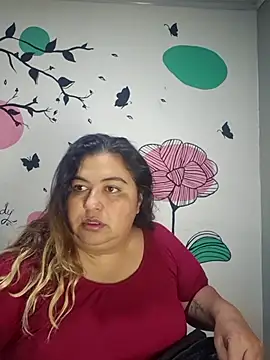 curvy diva  online show from September 24, 11:02 am