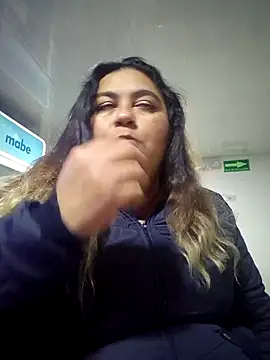 curvy diva  online show from October 17, 11:07 pm