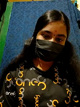 Snapshot of mini-queen chatting on October 28, 5:26 pm mini-queen online show from October 28, 5:26 pm