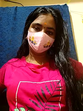 mini-queen online show from March 2, 6:04 pm