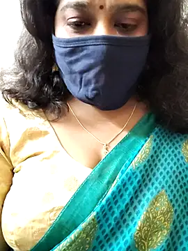 Snapshot of saritha29 chatting on September 11, 5:35 pm saritha29 online show from September 11, 5:35 pm