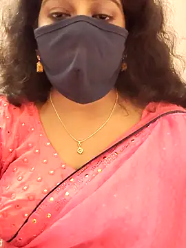 Snapshot of saritha29 chatting on September 18, 11:12 am saritha29 online show from September 18, 11:12 am