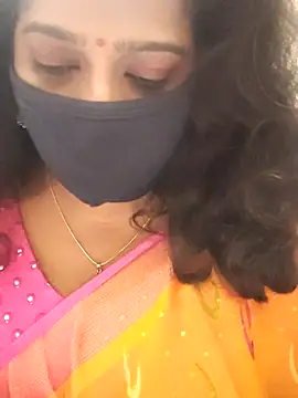 Snapshot of saritha29 chatting on October 18, 5:25 pm saritha29 online show from October 18, 5:25 pm