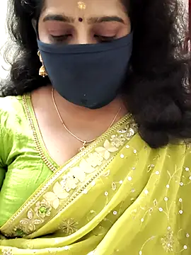 Snapshot of saritha29 chatting on October 26, 11:38 am saritha29 online show from October 26, 11:38 am