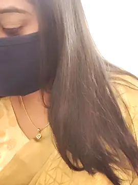 Snapshot of saritha29 chatting on December 14, 5:07 pm saritha29 online show from December 14, 5:07 pm