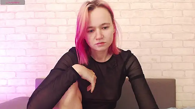 Snapshot of Ericha_Stone chatting on October 29, 2:47 am Ericha Stone online show from October 29, 2:47 am