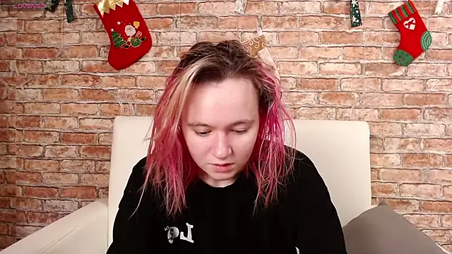 Ericha Stone online show from January 16, 1:20 am