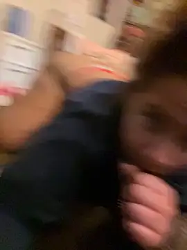 StylishEchium online show from October 27, 5:50 pm