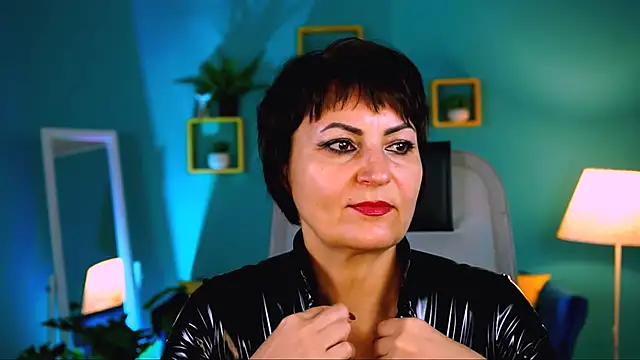 HelenBeler online show from November 17, 5:46 am