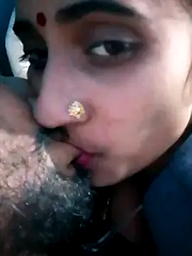 Pahadi couple online show from November 6, 9:54 am