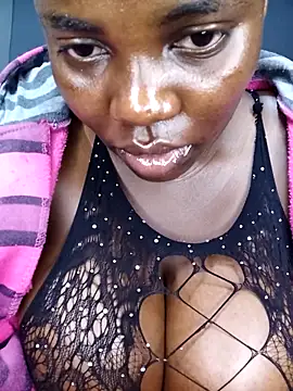 TheSpiceyQueen online show from October 29, 8:27 am