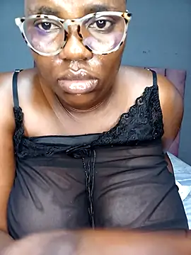 TheSpiceyQueen online show from November 30, 8:18 am