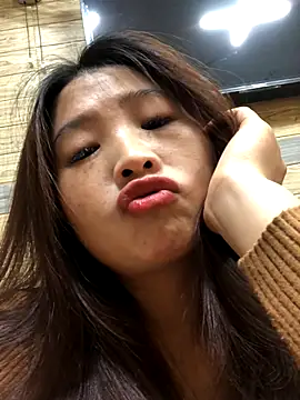 LiLy-0477 online show from October 8, 5:32 pm