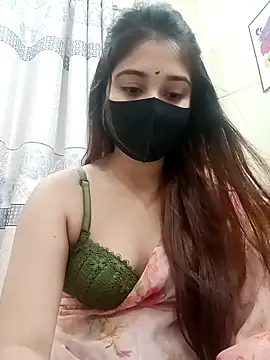 midnightmuse-03 online show from September 28, 2:44 pm