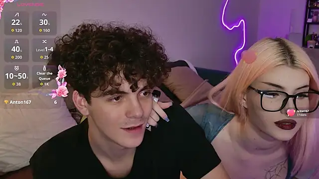 Alice18James online show from September 23, 5:49 pm