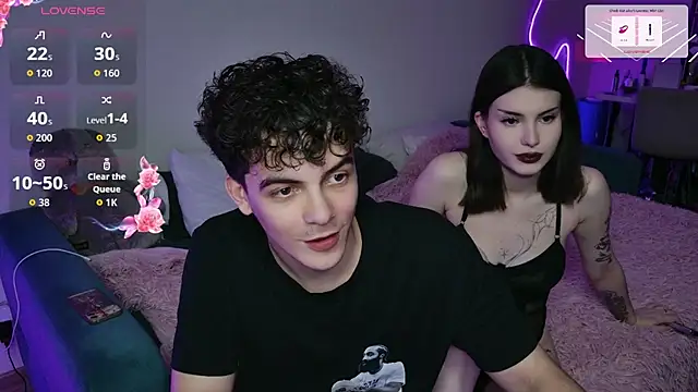 Alice18James online show from October 9, 5:00 pm