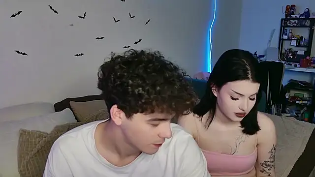 Alice18James online show from October 29, 2:58 am