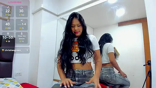 karol bustamante online show from October 17, 12:08 pm