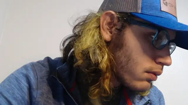 zacthefeetguy online show from February 4, 1:44 am