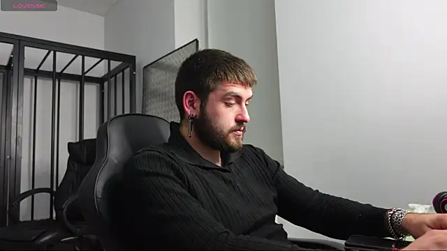 Mike Platano online show from October 7, 7:11 pm