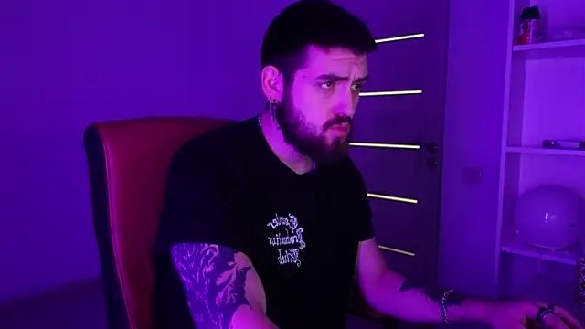 Mike Platano online show from November 29, 9:40 pm