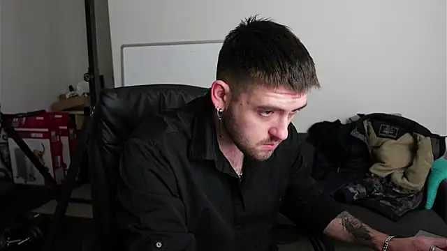 Mike Platano online show from December 13, 8:25 pm