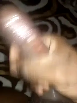 Snapshot of dann201 chatting on December 17, 11:55 pm dann201 online show from December 17, 11:55 pm