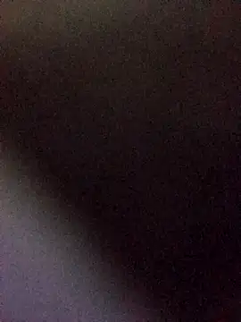 Snapshot of Elettra90 chatting on February 13, 9:33 pm Elettra90 online show from February 13, 9:33 pm