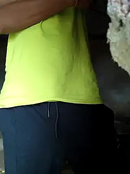 Snapshot of onlymasti00 chatting on October 8, 12:30 am onlymasti00 online show from October 8, 12:30 am