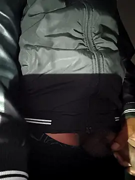 Snapshot of onlymasti00 chatting on November 3, 4:52 pm onlymasti00 online show from November 3, 4:52 pm