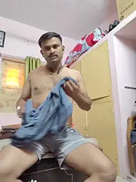 Snapshot of Frvgggghh chatting on November 28, 9:12 am Frvgggghh online show from November 28, 9:12 am