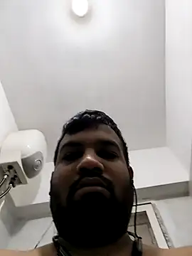 Snapshot of vinay_smalldick chatting on November 19, 2:11 am vinay smalldick online show from November 19, 2:11 am