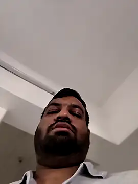 Snapshot of vinay_smalldick chatting on December 15, 2:49 am vinay smalldick online show from December 15, 2:49 am