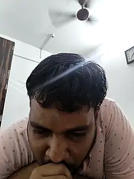 vinay smalldick online show from June 8, 2:06 pm