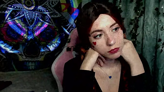 Snapshot of mona_fly chatting on October 19, 3:56 pm mona fly online show from October 19, 3:56 pm
