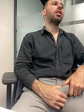 speddy34 online show from October 2, 6:09 am