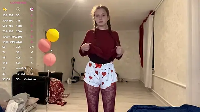 Snapshot of CharlynDini chatting on September 24, 3:15 pm CharlynDini online show from September 24, 3:15 pm