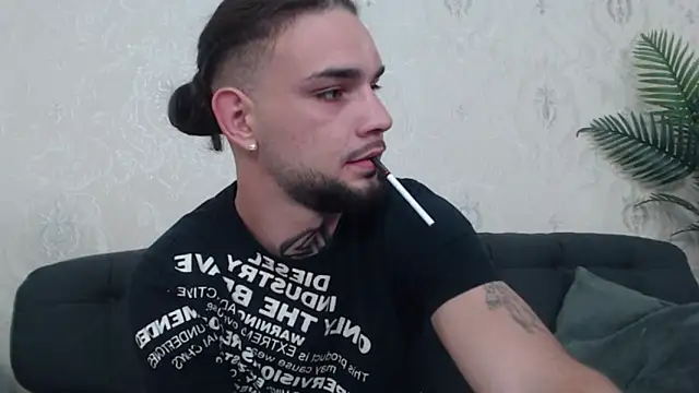 DanyelCarter online show from September 18, 1:46 pm