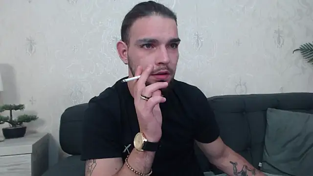 Snapshot of DanyelCarter chatting on September 28, 7:19 pm DanyelCarter online show from September 28, 7:19 pm