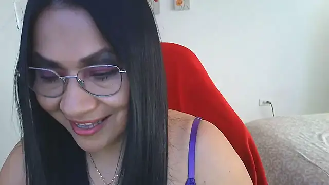 Snapshot of LissafeetHott chatting on March 19, 8:57 pm LissafeetHott online show from March 19, 8:57 pm