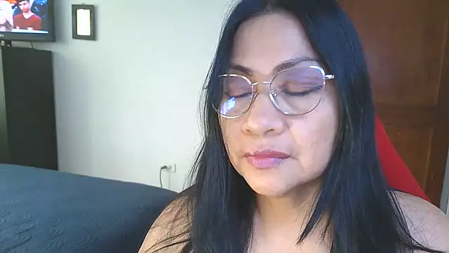 Snapshot of LissafeetHott chatting on July 10, 9:50 pm LissafeetHott online show from July 10, 9:50 pm