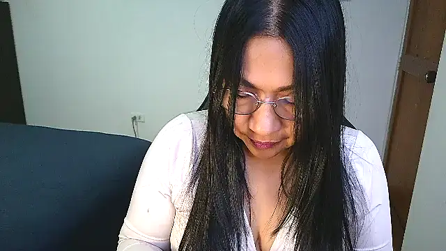 Snapshot of LissafeetHott chatting on July 19, 10:57 pm LissafeetHott online show from July 19, 10:57 pm