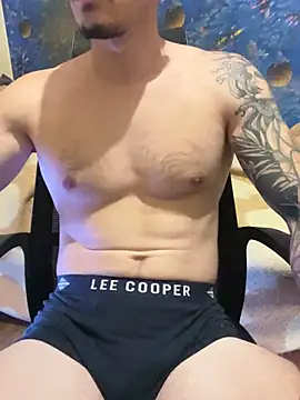 fronkie9384 online show from October 10, 5:56 pm