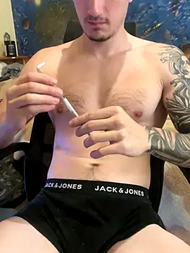 fronkie9384 online show from November 17, 10:43 am