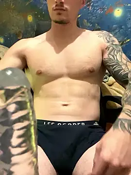 fronkie9384 online show from January 14, 9:09 pm