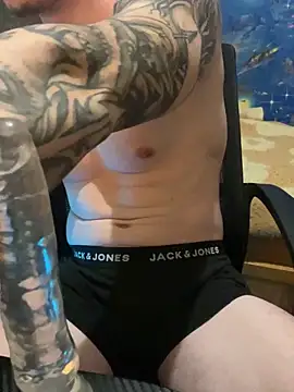 fronkie9384 online show from February 14, 8:38 pm