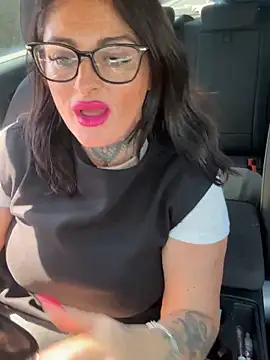 IrishmilfAnna online show from April 29, 12:31 pm